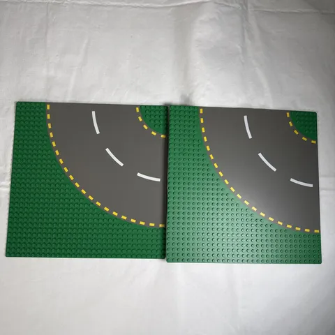 Vintage Lego 10X10 Street Road Building Green Base Plates Lot Of 2 44342 2-01