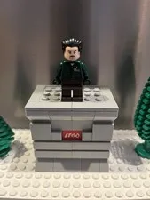 Lego LexCorp Henchman 2 Minifigure sh0223 DC Super Heroes CMF Lot Retired 76045