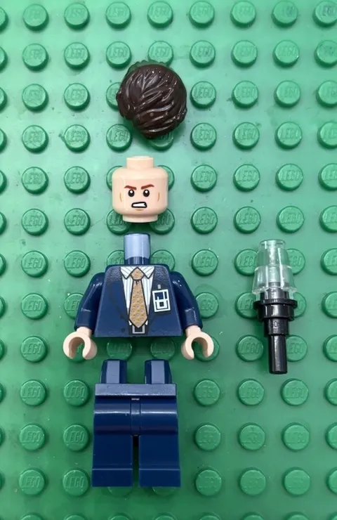 LEGO #21369 IDEAS: X-Files Fox Mulder Minifigure Brand New Mint