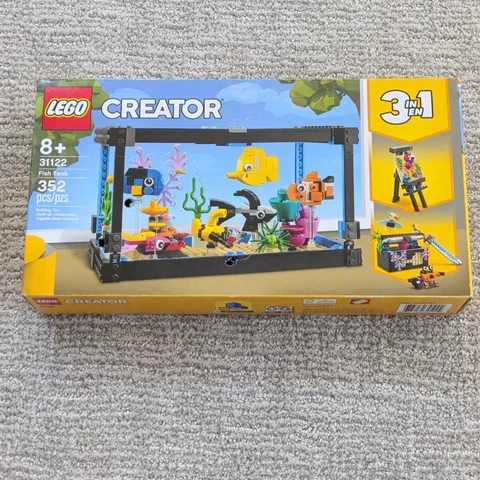 LEGO Creator 3-in-1 Fish Tank 31122 Building Set, 352 Pieces, Age 8+