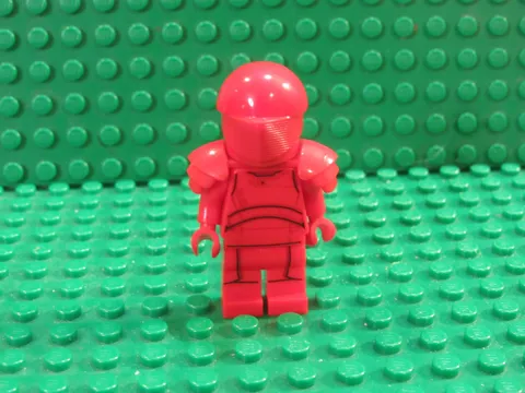 Lego Elite Praetorian Guard Minifigure Star Wars 75225 red pointed helmet TG23