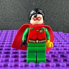 Retired LEGOÂ® Super Heroes Robin Minifigure Red Mask Batman 2 DC 10753 sh0514