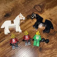 Lego Vintage 2 HORSES with moveable heads - 1 BLACK & 1 WHITE + Extras