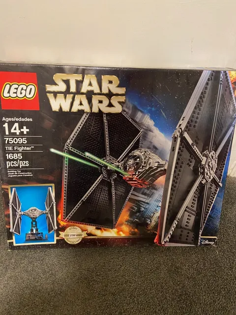 75095 Lego Tie Fighter. Used. Complete Set with instructions