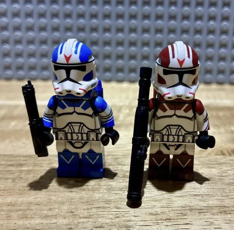 Lego Star Wars Clone Army Customs JET Clone lot with accessories. 