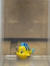 LEGO Parts - Yellow Fish, Disney (Flounder / Fabius) - No 15679pb04 - QTY 1