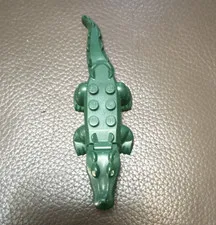 LEGO Green Crocodile/Alligator Animal Figure Plastic Piece Set Crocodile