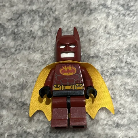 LEGO Super Heroes Firestarter Batsuit Batman Minifigure 70923 Bat Space Shuttle