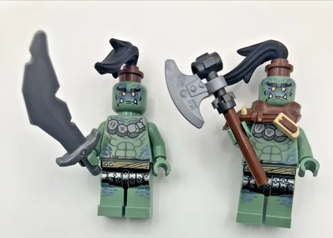Lot Of 2 LEGO Munce Mort Minifigure Ninjago Master of the Mountain njo603 Sword