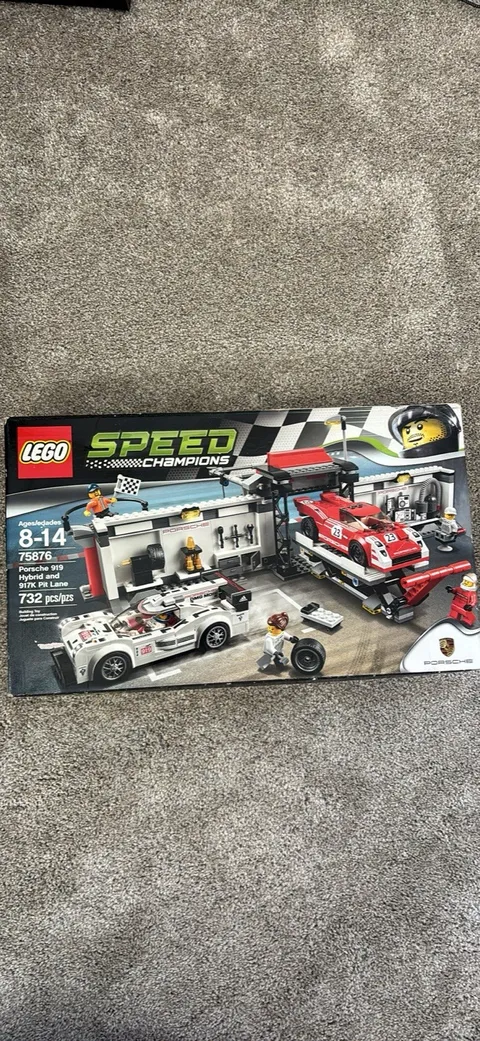 LEGO 75876 Speed Champions Porsche 919 Hybrid & 917K Pit Lane New In Sealed Box