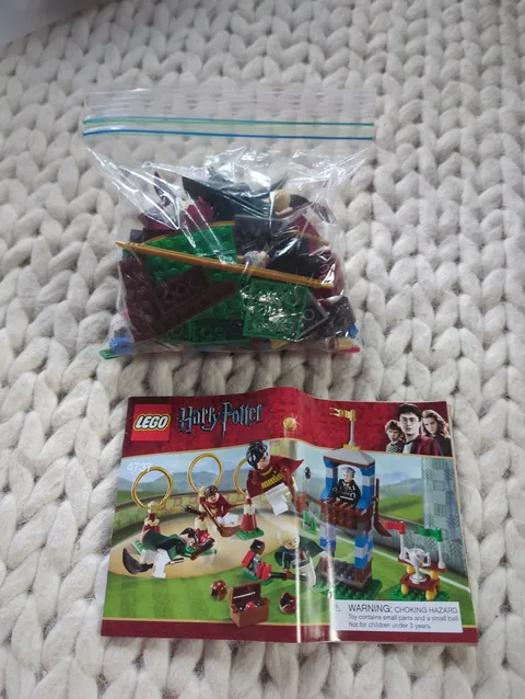 LEGO Harry Potter: Quidditch Match (4737)