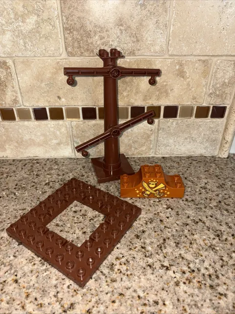 Lego Duplo Item Mast Assembly and other pirate accessories #E65