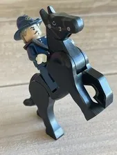 Lego The Lone Ranger Captain J. Fuller Minifigure TLR016 With Horse. Mint