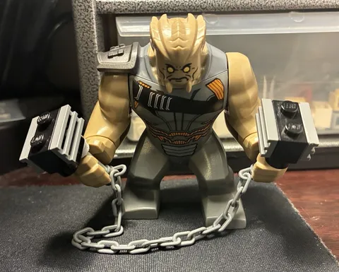 LEGO Cull Obsidian - Minifigure Bigfig - Sanctum Sanctorum 76108 With Accessory