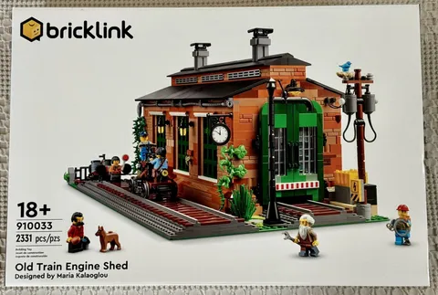 Brand New/Sealed Lego 910033 Bricklink Old Train Engine Shed Set FREE SHIPPING