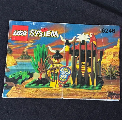 LEGO System 6246 Crocodile Cage Pirates Illustrated Manual Booklet English 1994