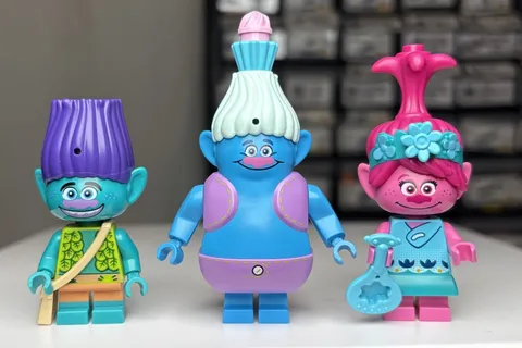 LEGO Trolls World Tour 41252 Poppy's Hot Air Balloon Adventure Minifigures ONLY