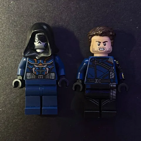 LEGO Marvel Minifigures Winter Soilder, Taskmaster Lot of 2