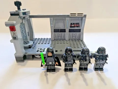 LEGO Star Wars | Dark Trooper Attack (75324)