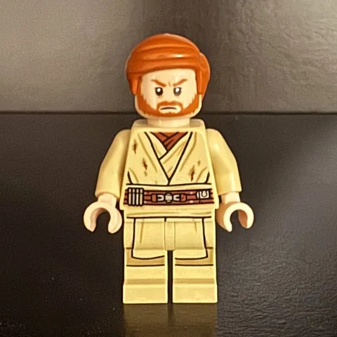 LEGO Star Wars Obi-Wan Kenobi Minifigure Dirt Stain form Duel on Mustafar set