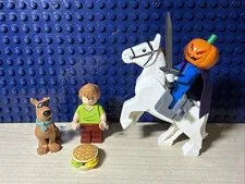 LEGO Scooby-Doo Minifigure Lot Scooby-Doo, Shaggy, & Headless Horseman