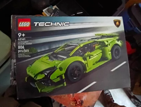 LEGO Technic Lamborghini Huracán Tecnica Boxed 806 pcs 9+ (42161)