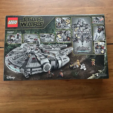 LEGO Star Wars: Millennium Falcon (75257)