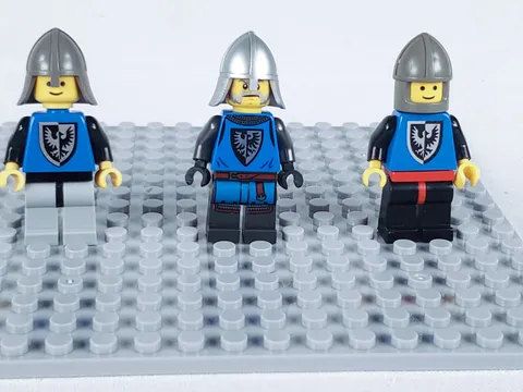 LEGO Castle Black Falcons Minifigure Lot of 3 Vintage Modern Knights