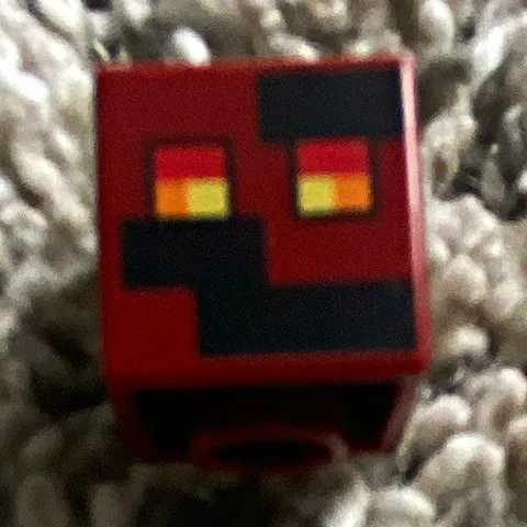 LEGO Minecraft Minifigure Head Red Cube Printed Face Magma Cube