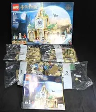 2022 Lego 76398 Harry Potter Hogwarts Hospital Wing Set - Open Box