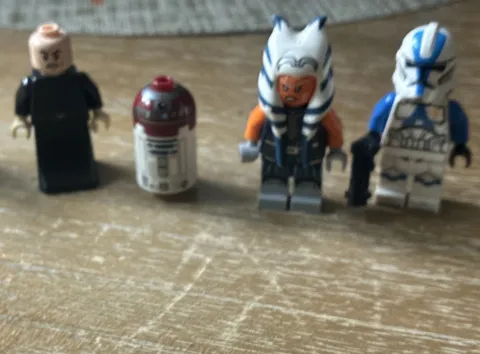 LEGO Star Wars Minifigure Lot Ahsoka Tano, R2-D2 & Clone Trooper Plastic