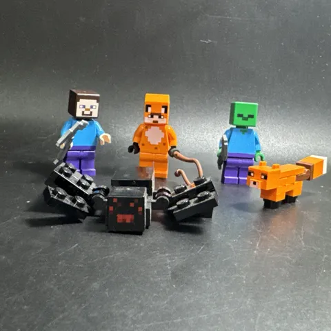 LEGO Minecraft Figures Figurines Lot Fox Skin Spider Fox Steve Fox Zombie