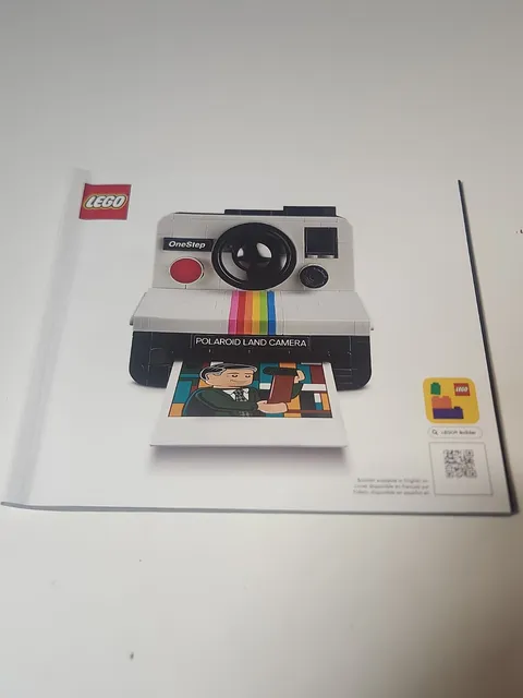 LEGO Polaroid Camera Illustrated Instruction Manual Booklet English 2024