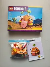 LEGO Fortnite: Durrr Burger (77070), 100% Complete in Box VG Free Shipping
