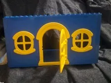 Lego Fabuland House Block x661c01 for Sets 132-1 and 341-2- Blue And Yellow