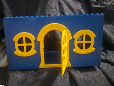 Lego Fabuland House Block x661c01 for Sets 132-1 and 341-2- Blue And Yellow