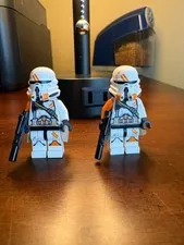 LEGO Star Wars lot of 2 212th Battalion Airborne Trooper sw1100 With Waistcapes