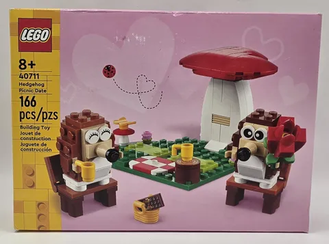 LEGO Hedgehog Picnic Date 40711 Toy Building Kit 166 pcs Sealed Box