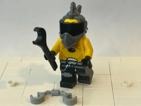 LEGO Space Police 3 Alien Snake with visor minifigure 5972 5979 5980 sp097