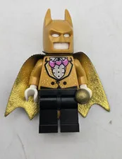 LEGO Batman 70909 Bat Pack Batsuit Minifigure w/ Gold Top Microphone