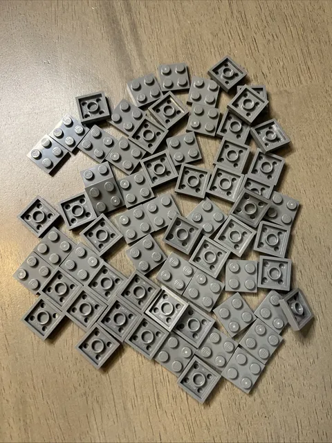 LEGO 3022 Dark Bluish Gray Plate 2 x 2 - 65 Pieces