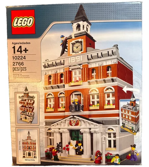 LEGO Creator Expert: Town Hall 10224 Factory Sealed - New Never Opened