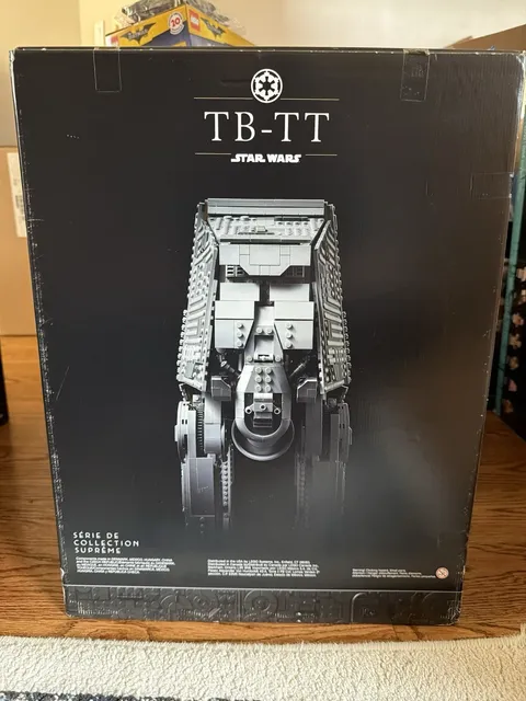 LEGO Star Wars UCS AT-AT 75313 6785pcs 18+ Display Plate Included