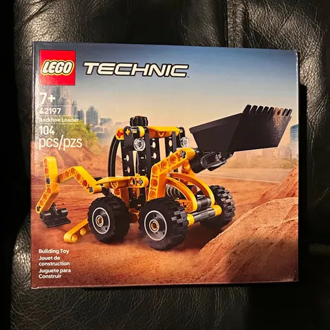 LEGO Technic Backhoe Loader 42197 104 pcs Yellow/Black Construction Set 7+