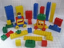 Lego DUPLO PRIMARY BLOCKS 78pcs REPLACE PARTS LOT man flower car set blue red ++