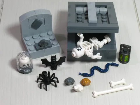 LEGO® Halloween Skeleton Crypt Headstone Spider Snake Creepy Frog Bat Spooky Lot