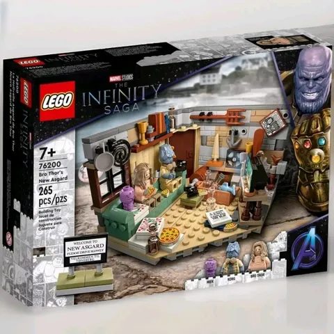 LEGO 76200 Bro Thors New Asgard Retired New Bro Thor GREAT MINIFIGS BOX CREASE
