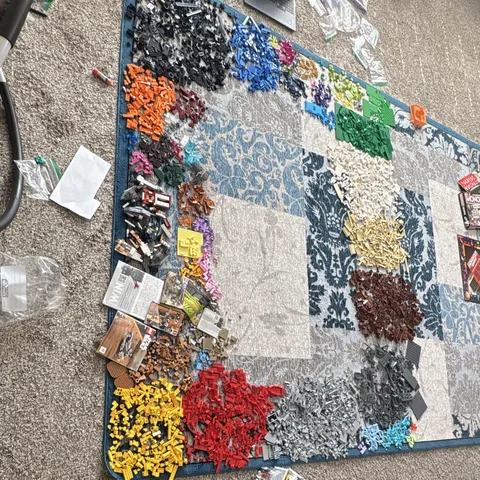 Lego Lot Bulk Includes Old Sets From Themes Ninjago, City, Star Wars 19 lbs