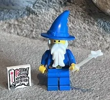 Vintage LEGO Castle Majisto Wizard Minifigure Black Cape Beard Wand Scroll 1993