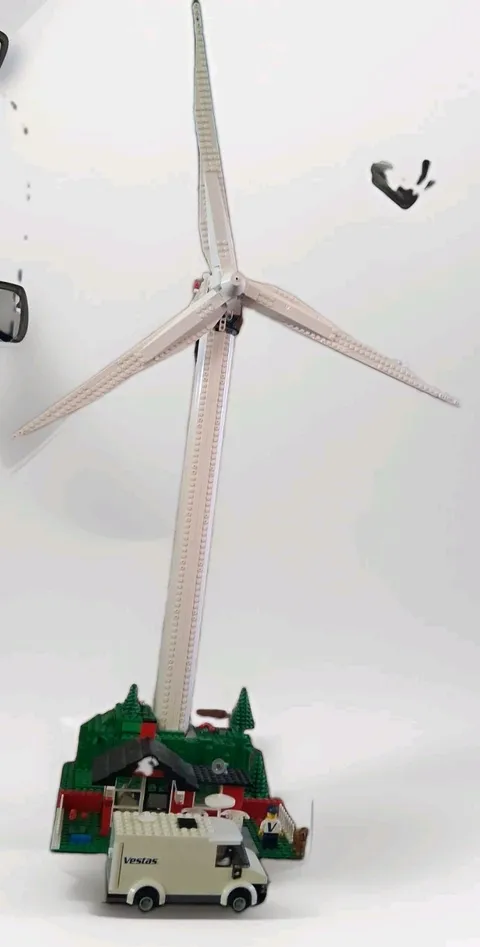 LEGO CREATOR: Vestas Wind Turbine (10268) 90% Complete And No Instructions